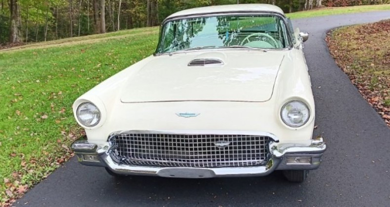 Ford Thunderbird  1957 - photo n°4 Ford Thunderbird   occasion à LYON - photo n°4