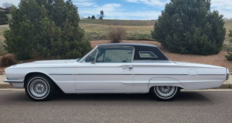 Ford Thunderbird  1966 - photo n°4 Ford Thunderbird   occasion à LYON - photo n°4