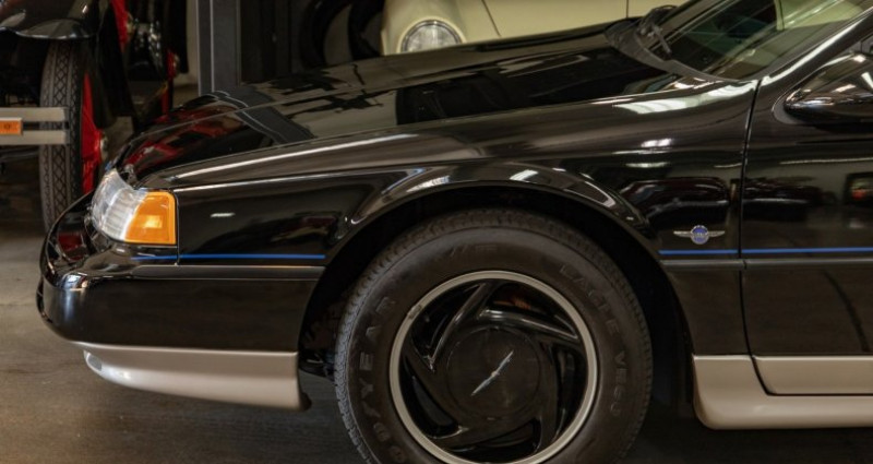 Ford Thunderbird Supercharged 3.8L V6 Coupe with 3K ori 1990 - photo n°5 Ford Thunderbird Supercharged 3.8L V6 Coupe with 3K ori  occasion à LYON - photo n°5