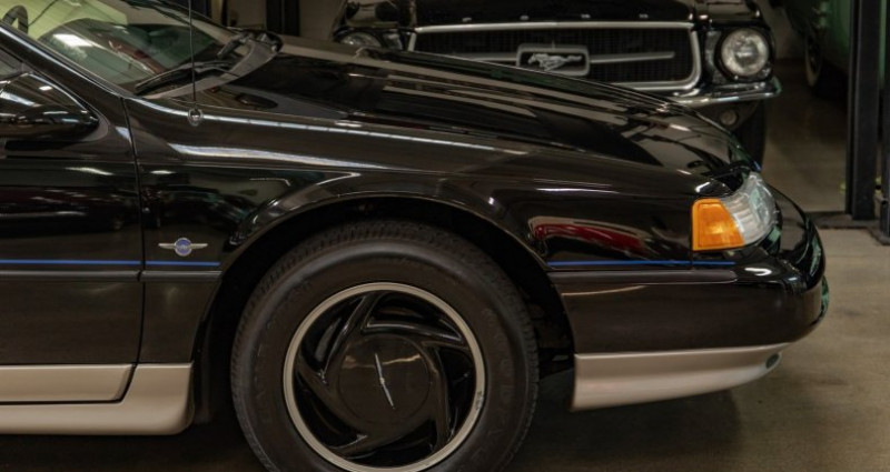 Ford Thunderbird Supercharged 3.8L V6 Coupe with 3K ori 1990 - photo n°4 Ford Thunderbird Supercharged 3.8L V6 Coupe with 3K ori  occasion à LYON - photo n°4