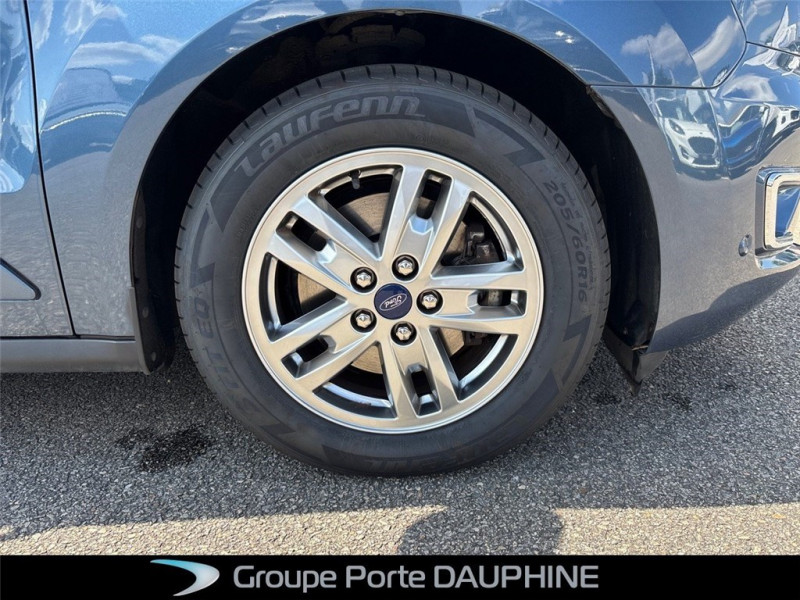Ford Tourneo Connect II 1.5 L ECOBLUE 120 S&S Titanium  occasion  La Roche-sur-Yon - photo n5