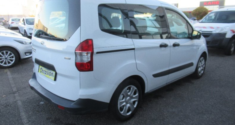 Ford Tourneo 1.0 EcoBoost 100 Ambiente  occasion  AUBIERE - photo n4