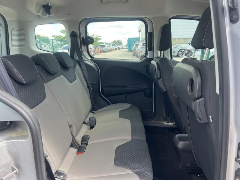 Ford Tourneo 1.5 TDCI 100ch Titanium  occasion  Dijon - photo n12