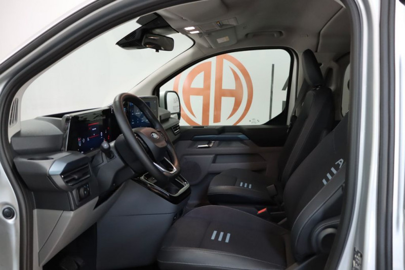 Ford Tourneo 320 L1 2.0 EcoBlue 170 ch BVA 4x4  occasion  Beaupuy - photo n4