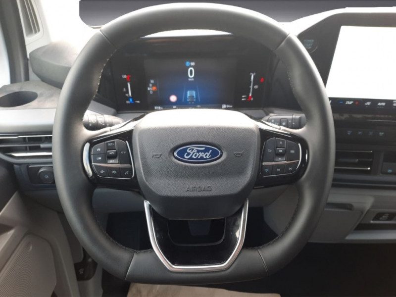 Ford Tourneo 320 L1 2.0 EcoBlue 170 ch BVA 4x4  occasion  Beaupuy - photo n7