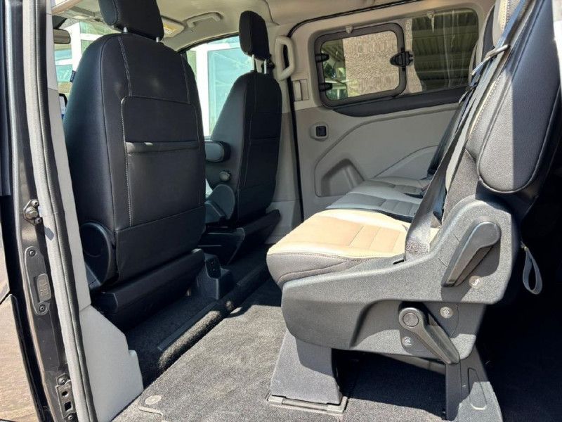 Ford Tourneo 320 L1 2.0 EcoBlue 170 ch BVA  occasion  Beaupuy - photo n4