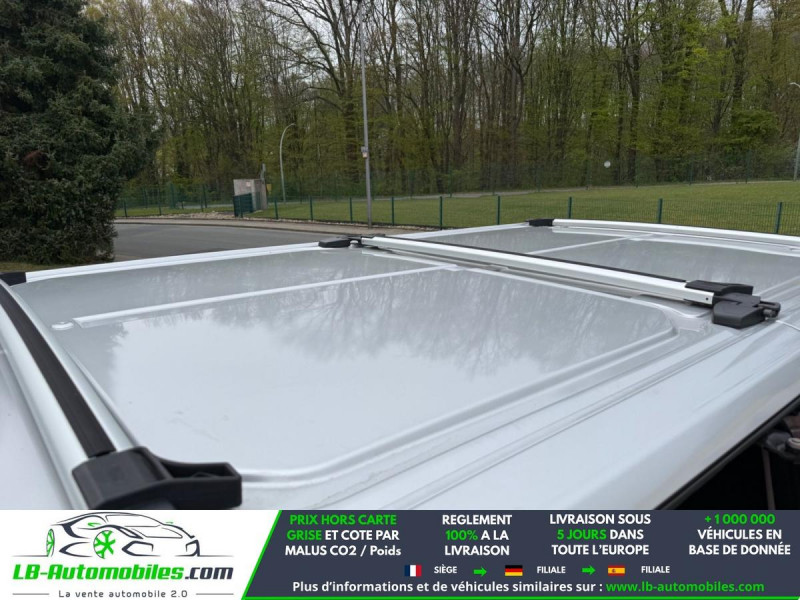 Ford Tourneo 320 L2 Titanium Leder  occasion � Beaupuy - photo n�2