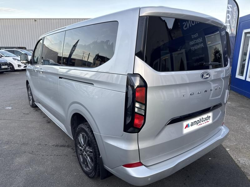 Ford Tourneo 320 L2H1 2.0 EcoBlue 150ch Titanium  occasion � Fleury-les-Aubrais - photo n�7