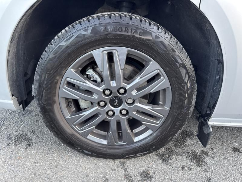 Ford Tourneo 320 L2H1 2.0 EcoBlue 150ch Titanium  occasion � Fleury-les-Aubrais - photo n�9