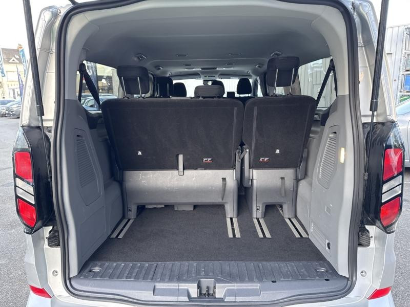 Ford Tourneo 320 L2H1 2.0 EcoBlue 150ch Titanium  occasion � Fleury-les-Aubrais - photo n�10