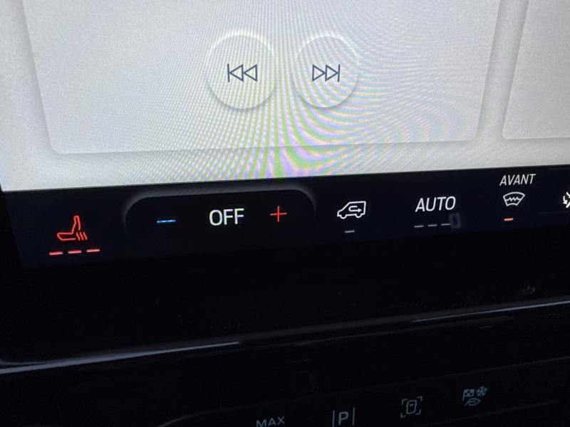 Ford Tourneo 320 L2H1 2.0 EcoBlue 150ch Titanium  occasion � Fleury-les-Aubrais - photo n�14