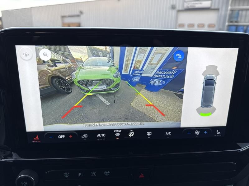 Ford Tourneo 320 L2H1 2.0 EcoBlue 150ch Titanium  occasion � Fleury-les-Aubrais - photo n�20