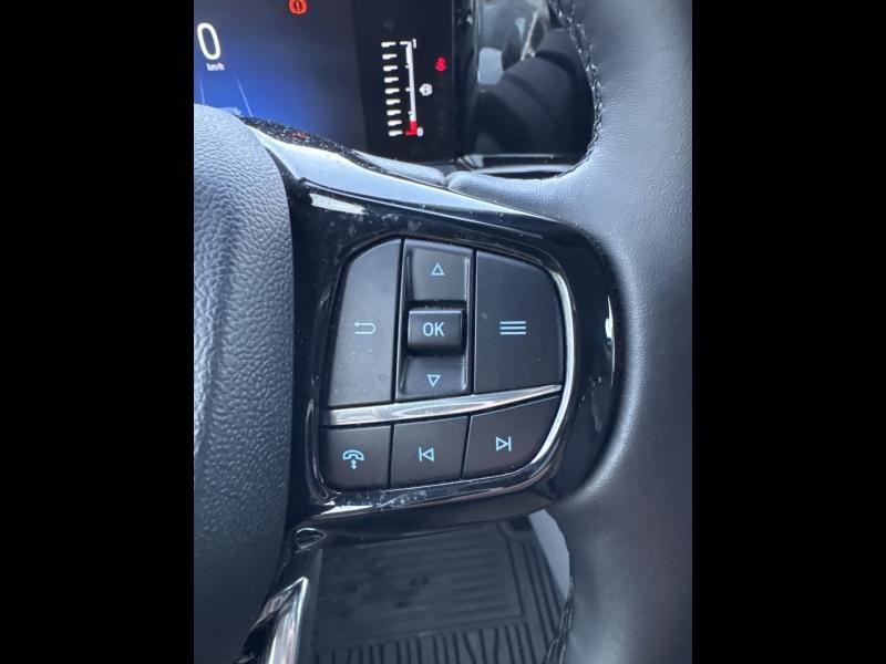 Ford Tourneo 320 L2H1 2.0 EcoBlue 150ch Titanium  occasion � Fleury-les-Aubrais - photo n�17