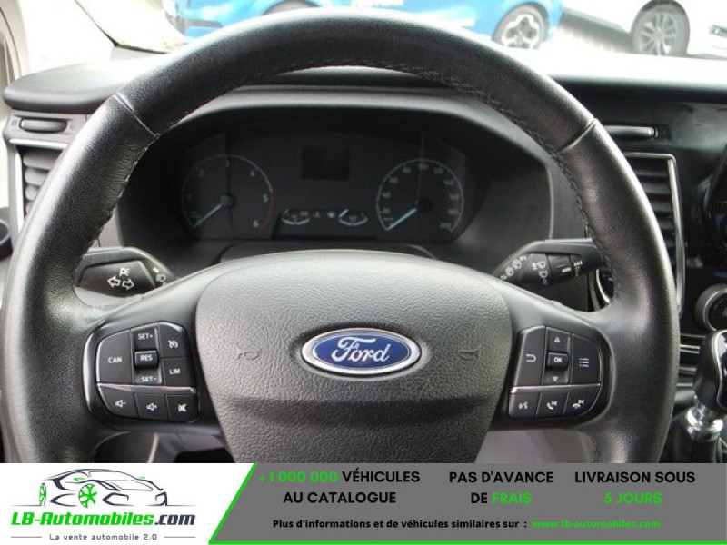 Ford Tourneo 320 L2H1 2.0 EcoBlue 185 BVM  occasion � Beaupuy - photo n�4