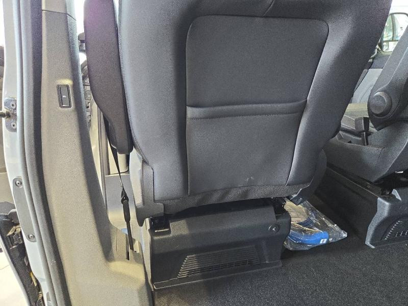 Ford Tourneo 340 L1H1 2.5 Duratec 232ch Hybride rechargeable Titanium X C  occasion à Fleury-les-Aubrais - photo n°14