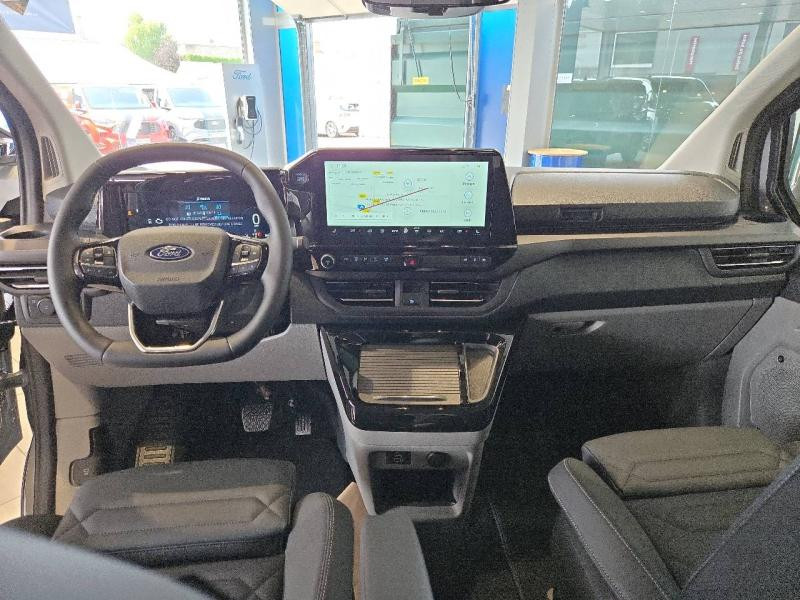 Ford Tourneo 340 L1H1 2.5 Duratec 232ch Hybride rechargeable Titanium X C  occasion à Fleury-les-Aubrais - photo n°11