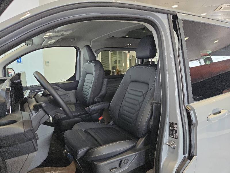 Ford Tourneo 340 L1H1 2.5 Duratec 232ch Hybride rechargeable Titanium X C  occasion à Fleury-les-Aubrais - photo n°10