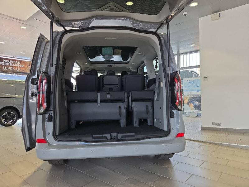 Ford Tourneo 340 L1H1 2.5 Duratec 232ch Hybride rechargeable Titanium X C  occasion à Fleury-les-Aubrais - photo n°13