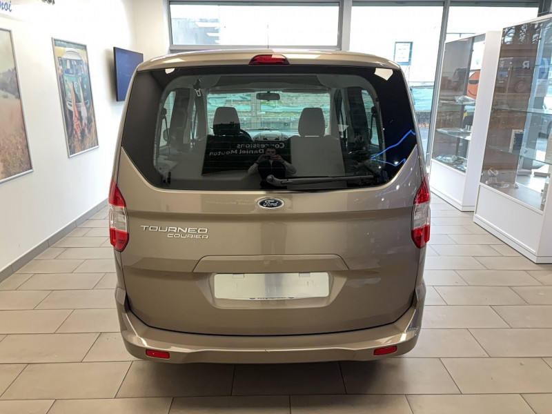 Ford Tourneo Tourneo Courier 1.0 E 100 BV6 S&S  occasion  Fougres - photo n5