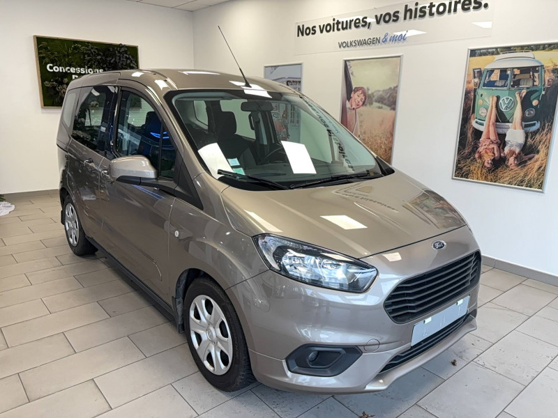 Ford Tourneo Tourneo Courier 1.0 E 100 BV6 S&S  occasion  Fougres