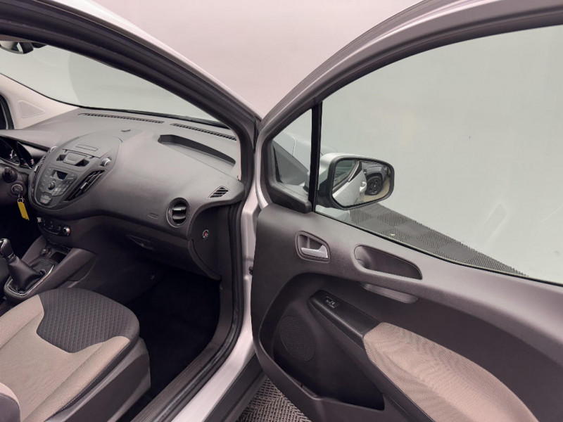 Ford Tourneo Tourneo Courier 1.5 TDCi 95 Titanium  occasion  DREUX - photo n19