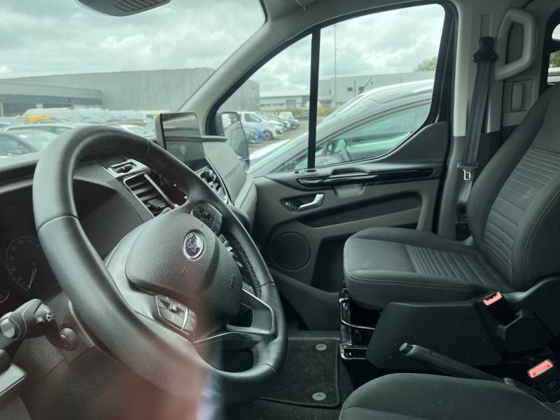 Ford Transit (30) CUSTOM CA 300 L1H1 2.0 ECOBLUE 170 BVA LIMITED  occasion  ORVAULT - photo n10