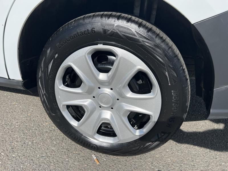 Ford Transit 1.5 TDCI 75ch Stop&Start Trend Business  occasion  Auxerre - photo n9