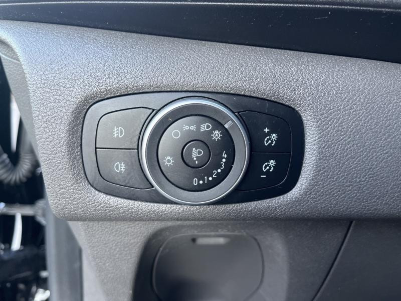 Ford Transit 280 L1H1 2.0 EcoBlue 130 S&S Trend Business BVA6 7cv  occasion � Fleury-les-Aubrais - photo n�18