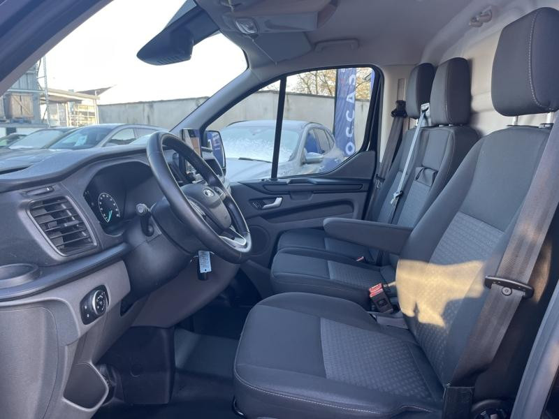 Ford Transit 280 L1H1 2.0 EcoBlue 130 S&S Trend Business BVA6 7cv  occasion � Fleury-les-Aubrais - photo n�11