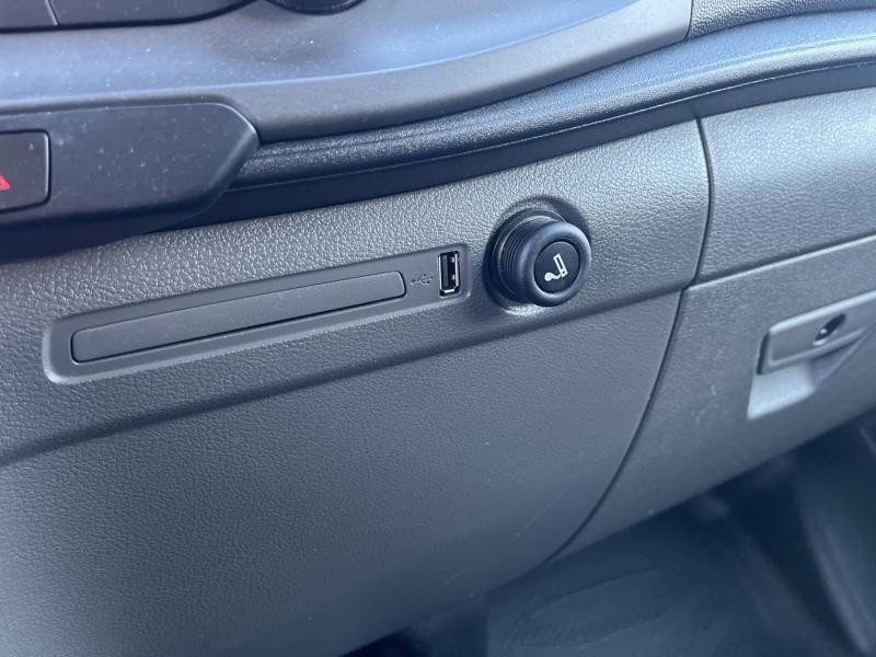 Ford Transit 280 L1H1 2.0 EcoBlue 130 S&S Trend Business BVA6 7cv  occasion � Fleury-les-Aubrais - photo n�19