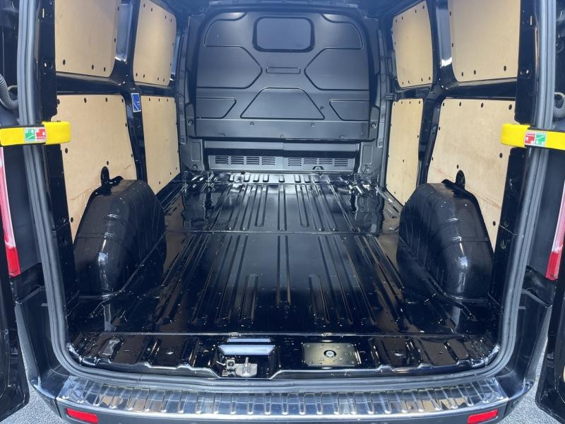 Ford Transit 280 L1H1 2.0 EcoBlue 130 S&S Trend Business BVA6 7cv  occasion � Fleury-les-Aubrais - photo n�10