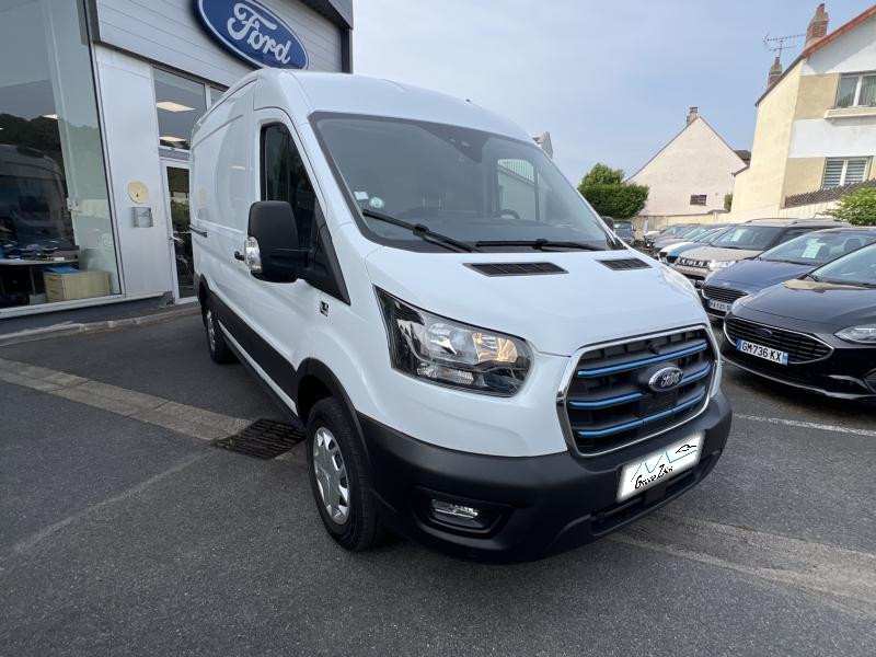 Ford Transit 2T Fg PE 350 L2H2 198 kW Batterie 75/68 kWh Trend Business  occasion  Brie-Comte-Robert - photo n2