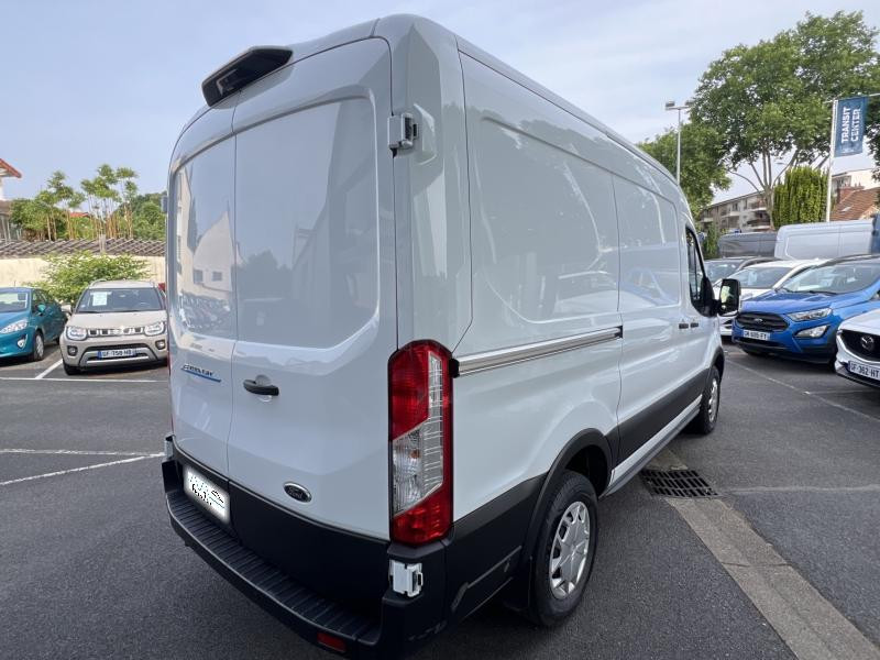 Ford Transit 2T Fg PE 350 L2H2 198 kW Batterie 75/68 kWh Trend Business  occasion  Brie-Comte-Robert - photo n4