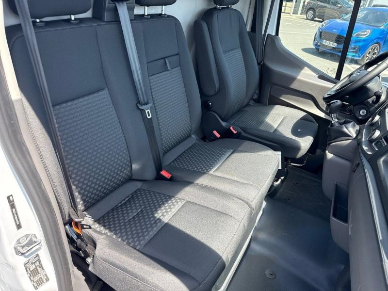 Ford Transit 2T Fg T310 L2H2 2.0 EcoBlue 130ch Trend  occasion  Hérouville-Saint-Clair - photo n9