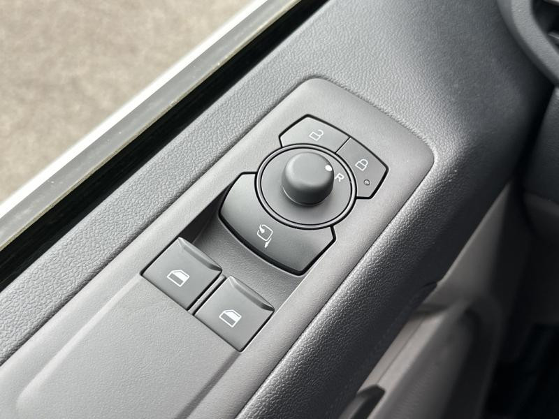 Ford Transit 300 L1H1 2.0 EcoBlue 150ch Trend  occasion  Auxerre - photo n18