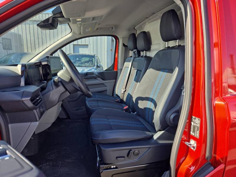 Ford Transit 300 L1H1 2.0 EcoBlue 170ch Sport BVA8  occasion  Fleury-les-Aubrais - photo n10