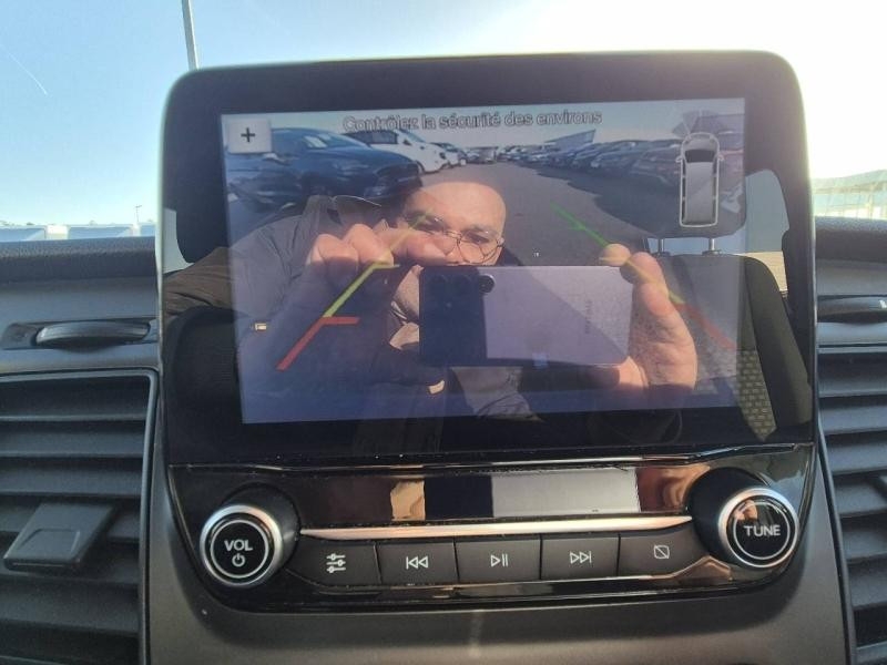 Ford Transit 300 L1H2 2.0 EcoBlue 130 Cabine Approfondie Trail  occasion � Amilly - photo n�17