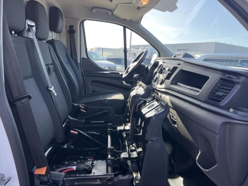 Ford Transit 300 L2H1 2.0 EcoBlue 130 Trend Business 7cv  occasion  Dijon - photo n10