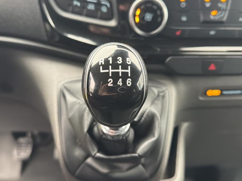 Ford Transit 320 L1H1 2.0 EcoBlue 170 Cabine Approfondie Trail  occasion � Dijon - photo n�19