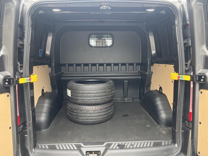 Ford Transit 320 L1H1 2.0 EcoBlue 170 S&S Cabine Approfondie MS-RT BVA6  occasion  Fleury-les-Aubrais - photo n10