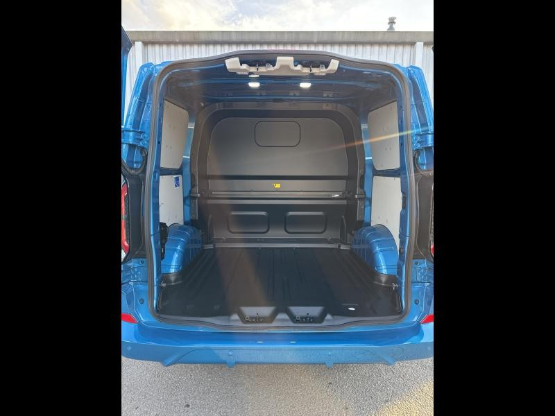 Ford Transit 320 L1H1 2.0 EcoBlue 170ch Cabine Approfondie Sport BVA8  occasion  Varennes-Vauzelles - photo n13