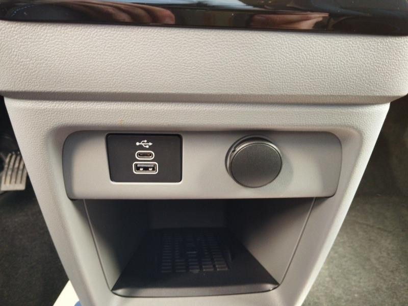 Ford Transit 320 L1H1 2.0 EcoBlue 170ch Cabine Approfondie Sport BVA8  occasion  Cherbourg-Octeville - photo n20