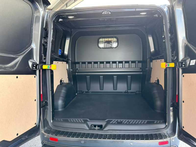 Ford Transit 320 L1H1 2.0 EcoBlue 170ch Diesel BVA6 MS-RT  occasion  Barberey-Saint-Sulpice - photo n8