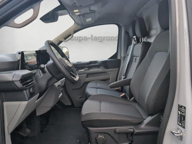 Ford Transit 320 L1H1 2.0 EcoBlue 170ch Limited BVA8 2025 - photo n°9 Ford Transit 320 L1H1 2.0 EcoBlue 170ch Limited BVA8  occasion à Bernay - photo n°9