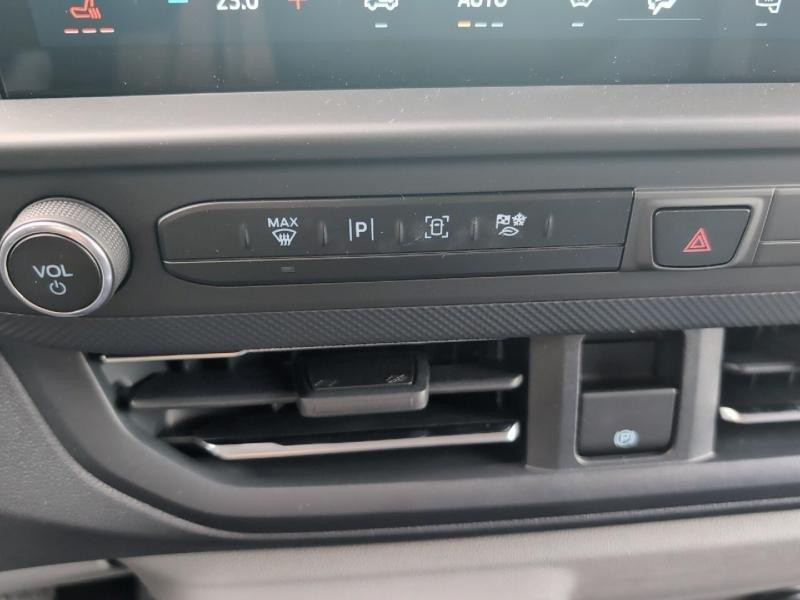 Ford Transit 320 L1H1 2.0 EcoBlue 170ch Limited BVA8 2025 - photo n°20 Ford Transit 320 L1H1 2.0 EcoBlue 170ch Limited BVA8  occasion à Bernay - photo n°20