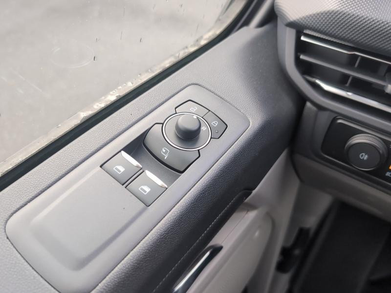 Ford Transit 320 L1H1 2.0 EcoBlue 170ch Limited BVA8 2025 - photo n°16 Ford Transit 320 L1H1 2.0 EcoBlue 170ch Limited BVA8  occasion à Bernay - photo n°16