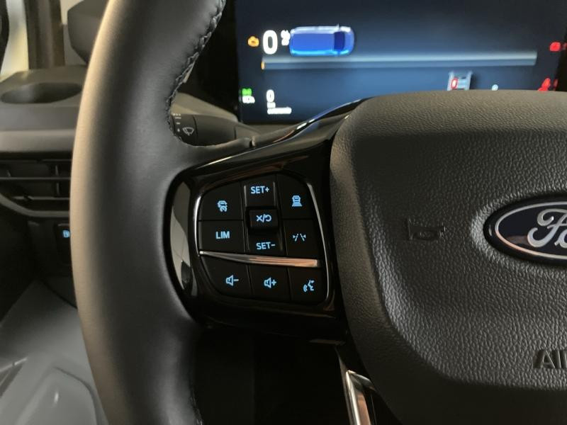 Ford Transit 320 L1H1 2.5 Duratec 232ch Hybride rechargeable Sport CVT  occasion � Fleury-les-Aubrais - photo n�19