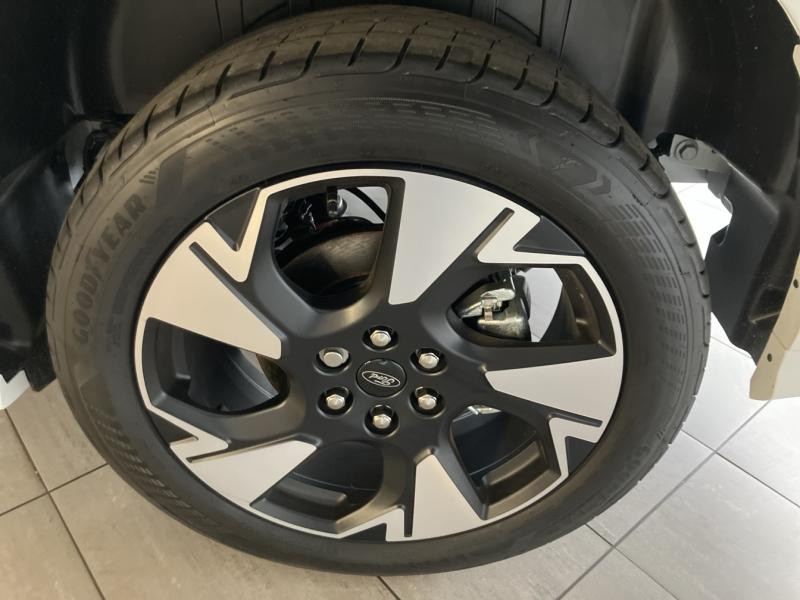 Ford Transit 320 L1H1 2.5 Duratec 232ch Hybride rechargeable Sport CVT  occasion � Fleury-les-Aubrais - photo n�9