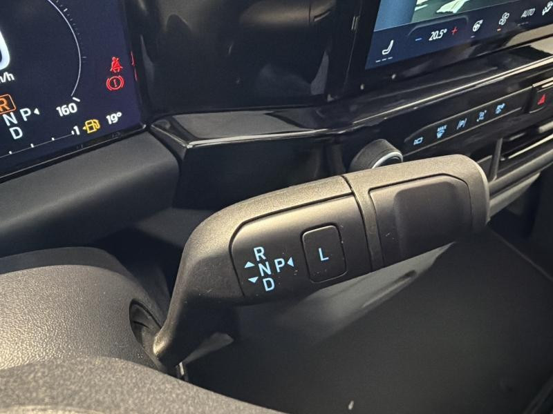 Ford Transit 320 L1H1 2.5 Duratec 232ch Hybride rechargeable Sport CVT  occasion  Chaumont - photo n19