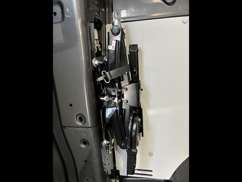 Ford Transit 320 L1H1 2.5 Duratec 232ch Hybride rechargeable Sport CVT  occasion  Glos - photo n11